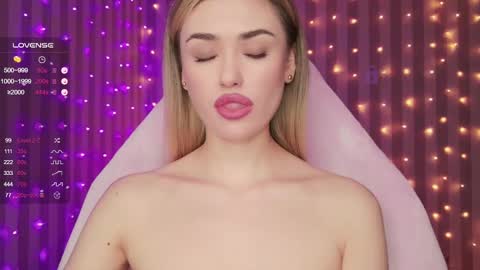 Sandy online show from 02.24.25