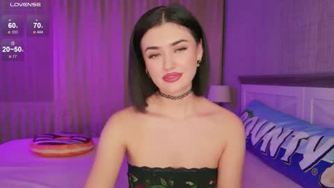 Sandy online show from 10.11.25