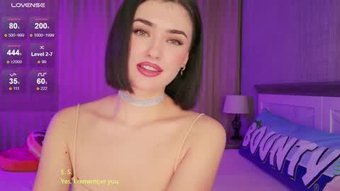 Sandy online show from 11.10.25