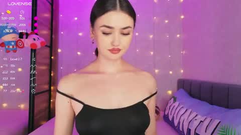 Sandy online show from 07.18.26