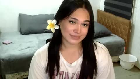 Snapshot of sangre_danaya chatting on 09.10.25 DANAYA online show from 09.10.25