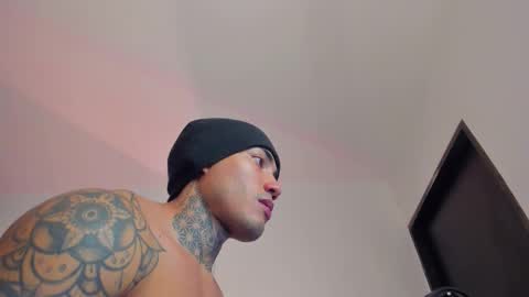 Snapshot of santi__ferrer chatting on 11.09.25 Santi Ferrer online show from 11.09.25