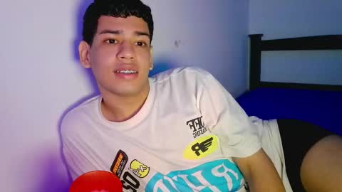 santi online show from 02.01.26