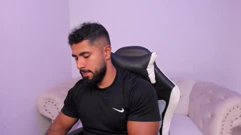 santiago_huntt online show from 02.24.26