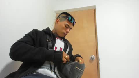 Snapshot of santiagogtx chatting on 01.03.25 Santiago online show from 01.03.25