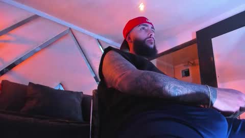 Santiago Hincapiie online show from 02.26.26