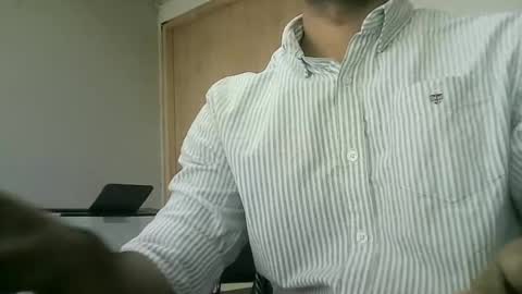 Snapshot of santiagooficial18 chatting on 01.07.25 Santiago online show from 01.07.25