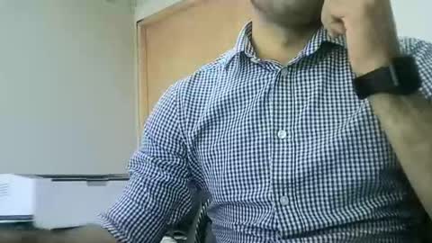 Snapshot of santiagooficial18 chatting on 01.13.25 Santiago online show from 01.13.25