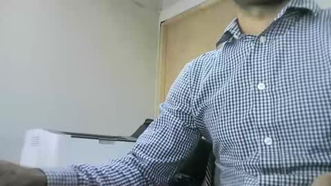 Snapshot of santiagooficial18 chatting on 02.20.25 Santiago online show from 02.20.25