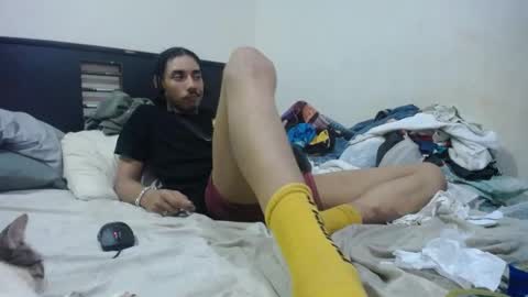 Snapshot of santiagoxxxtreme_ chatting on 12.25.24 Santiago online show from 12.25.24