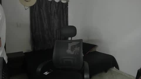 Julius Novachrono  online show from 03.19.26