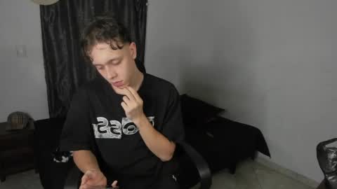 Julius Novachrono  online show from 04.01.26