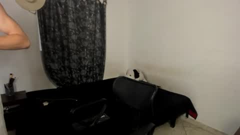 Snapshot of santiceballo chatting on 06.24.26 Julius Novachrono online show from 06.24.26