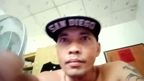 santichai561323 online show from 03.20.26