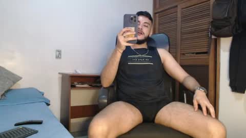 Snapshot of santiexxx chatting on 06.28.26 santiexxx online show from 06.28.26