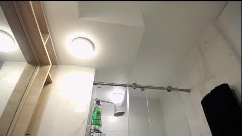 Santii online show from 11.13.25