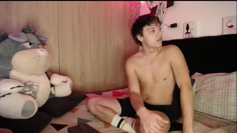 Santii online show from 11.16.25