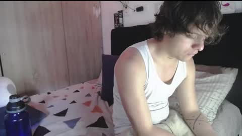 Santii online show from 04.18.26