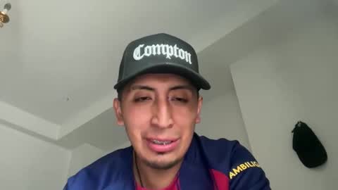 santisanton online show from 04.12.26