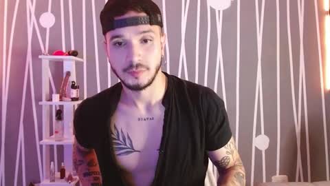 Santy Torres online show from 02.19.25