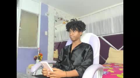 Snapshot of santy_bigcock_01 chatting on 01.07.26 santy online show from 01.07.26