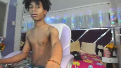 Snapshot of santy_bigcock_01 chatting on 01.11.26 santy online show from 01.11.26