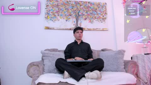 Santiago Carrington online show from 04.02.26