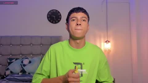 Snapshot of santy_stump chatting on 11.14.25 santy_stump online show from 11.14.25