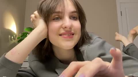 Anny online show from 04.20.26