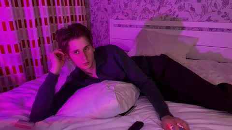 Snapshot of sapph1res chatting on 02.23.26 sapph1res online show from 02.23.26