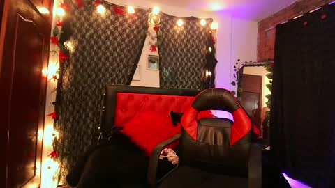 Carla online show from 01.03.25