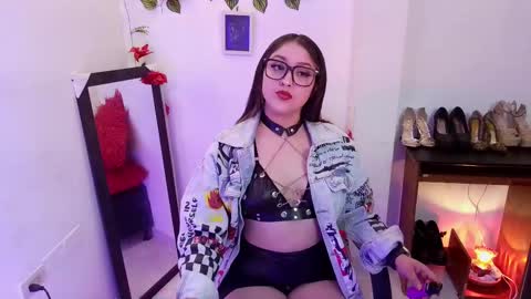 Carla online show from 09.10.25