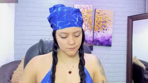    online show from 11.05.25