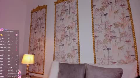 Sara online show from 10.31.25