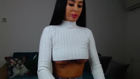 Im Sara I am happy to be here  online show from 02.13.25