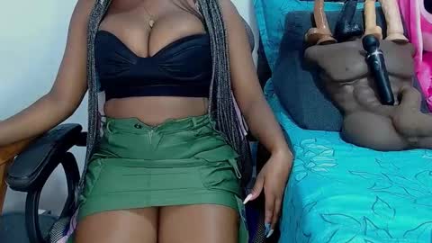 Sara Greyx online show from 01.09.25