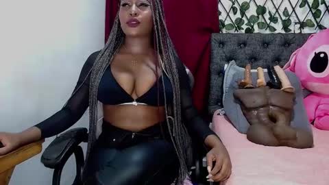 Sara Greyx online show from 02.19.25