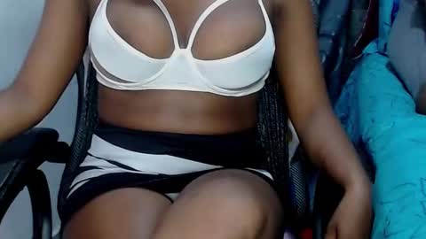 Sara Greyx online show from 03.01.25