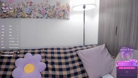 Sara  new account  give me thomb up  Follow me   help me reach 15k followers again   online show from 02.05.26