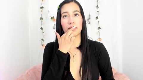 Sara  online show from 03.02.25