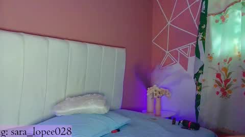 sara_lopee1 online show from 02.23.25