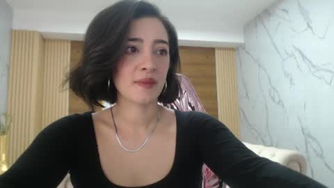 Sara  online show from 04.13.26