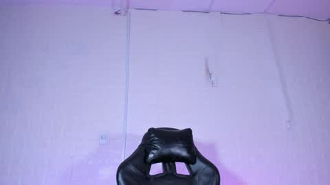 Sara Love online show from 04.08.26