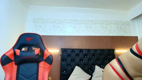 Snapshot of sara_lux1 chatting on 03.04.26 Sarax lux online show from 03.04.26