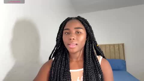 Snapshot of sara_muscle chatting on 10.22.25 Sara online show from 10.22.25