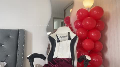 Sara online show from 02.14.25