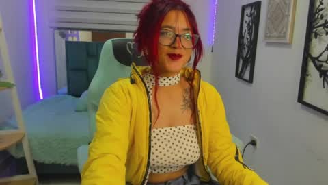sara_red_x online show from 06.07.26