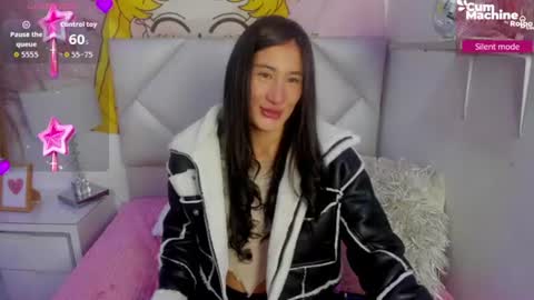 Snapshot of sara_sweet07 chatting on 06.16.26 Sara online show from 06.16.26