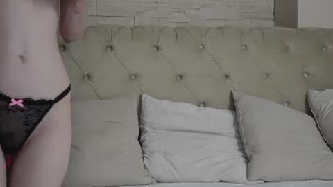 Snapshot of sara_sweetxx chatting on 05.30.26 Sara online show from 05.30.26
