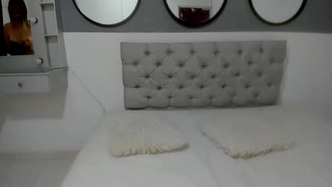 Snapshot of sara_valentina2 chatting on 01.16.25 sara_valentina2 online show from 01.16.25